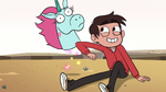 S2E13 Marco Diaz nudges Pony Head with his elbow