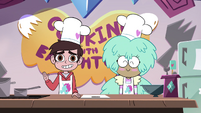 S4E9 Marco and Kelly smile at the camera