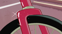 S2E5 Marco's bike custom tire fork