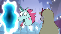 S1e2 pony head thinks of a lie