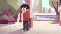 S1e1 marco glancing