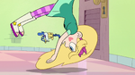 S2E1 Star Butterfly flips off the ground
