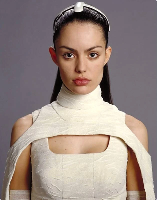 Инерционный трос для розеток. Retrac. Винтер селчу. Retrac. Ps0018a.