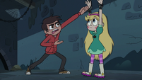 S3E7 Marco Diaz karate-chops Star's shackles