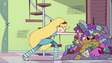 S2E30 Star Butterfly pushing a pile of her stuff