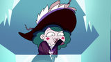 S3E2 Eclipsa continues eating the candy bar