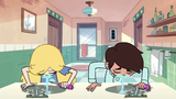 S2E39 Star and Marco spit into their bathroom sinks