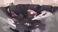 S3E7 Moon, Marco, and Buff Frog in front of a castle crater