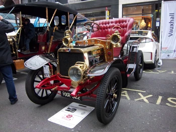 Voiture Miniature DARRACQ 'Genevieve' En Boîte - Modèle Vintage Rare