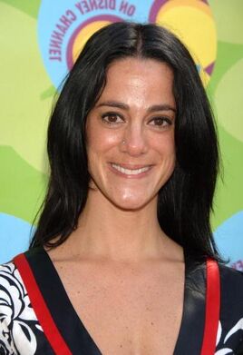 NikaFutterman Real1