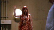 Hathor abducts SG1