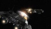 L'Apollo colpisce una nave dei replicatori.jpg
