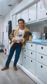 S2 BTS60.jpg (114 KB)