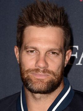 Geoff Stults