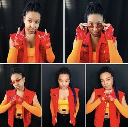 Click here to view the image gallery for Sophia.