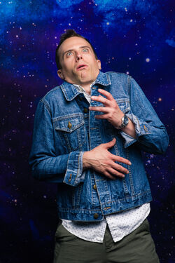 Click here to view the image gallery for Brian Holden.