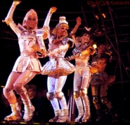 Coaches US93 Locomotion.jpg (233 KB)