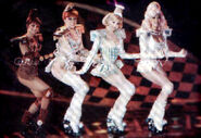 Coaches, Las Vegas