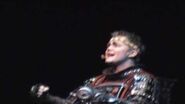 Jamie Golding singing the original German version of "Starlight Express"