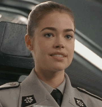 Reina, Wiki Starship troopers