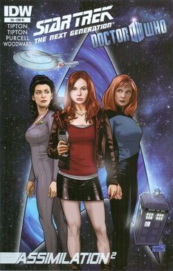 AUG130432 - STAR TREK TNG DOCTOR WHO ASSIMILATION COMPLETE HC - Previews  World