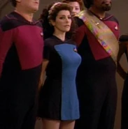 Sciences skant uniform.