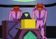 A14-Opening-stasis-box.jpg (141 KB) Kzinti with Slaver stasis box.