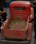 1936Ford.jpg (14 KB) 1936 Ford pickup truck.