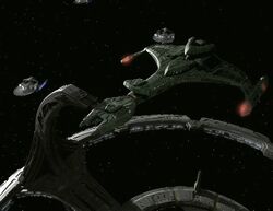 Vor'cha class docked at DS9