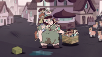 S1E9 Mewni woman with 14 children