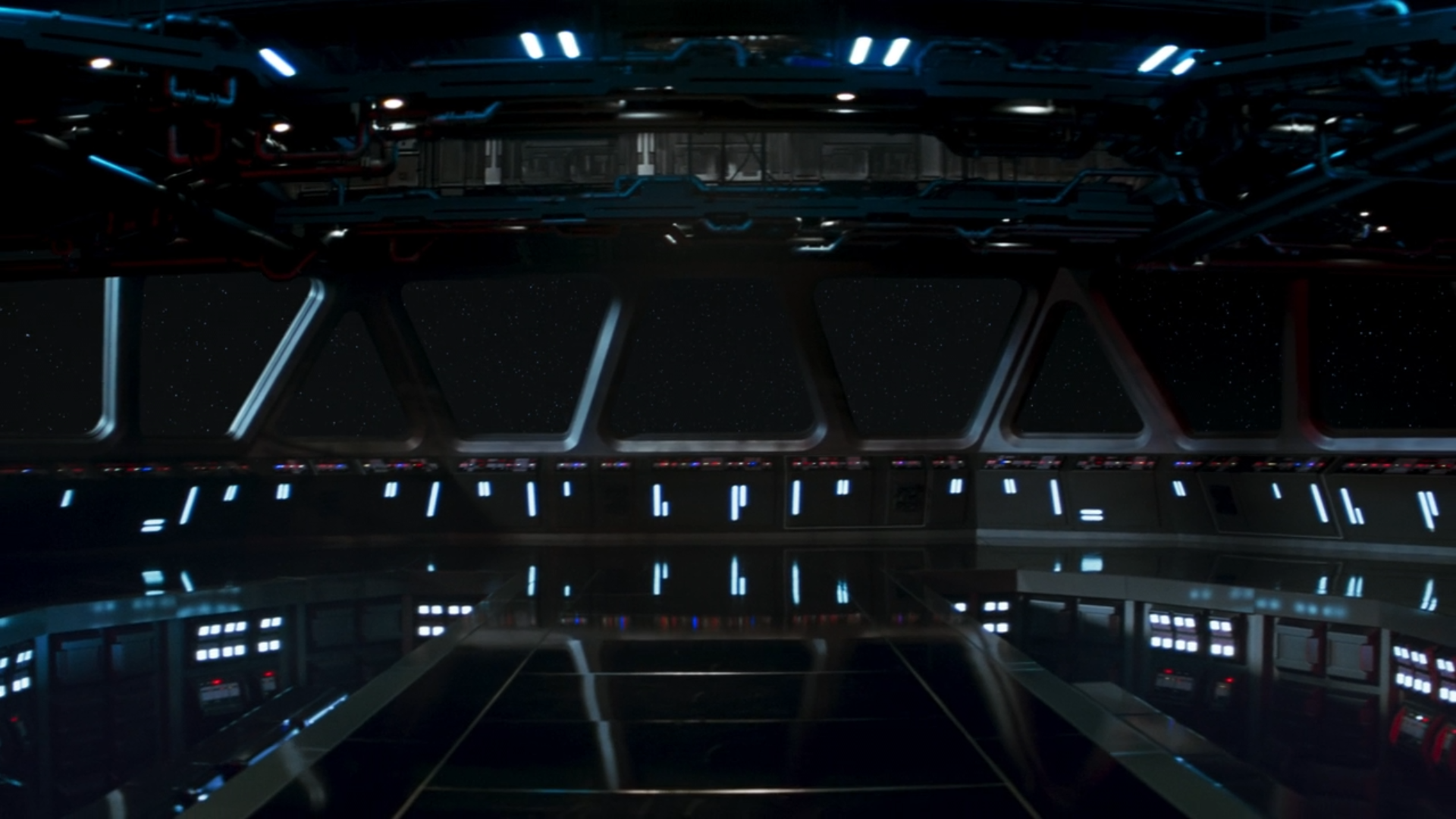 The bridge of the Finalizer.