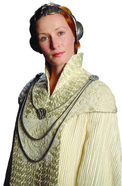 Mon mothma in shimmersilk