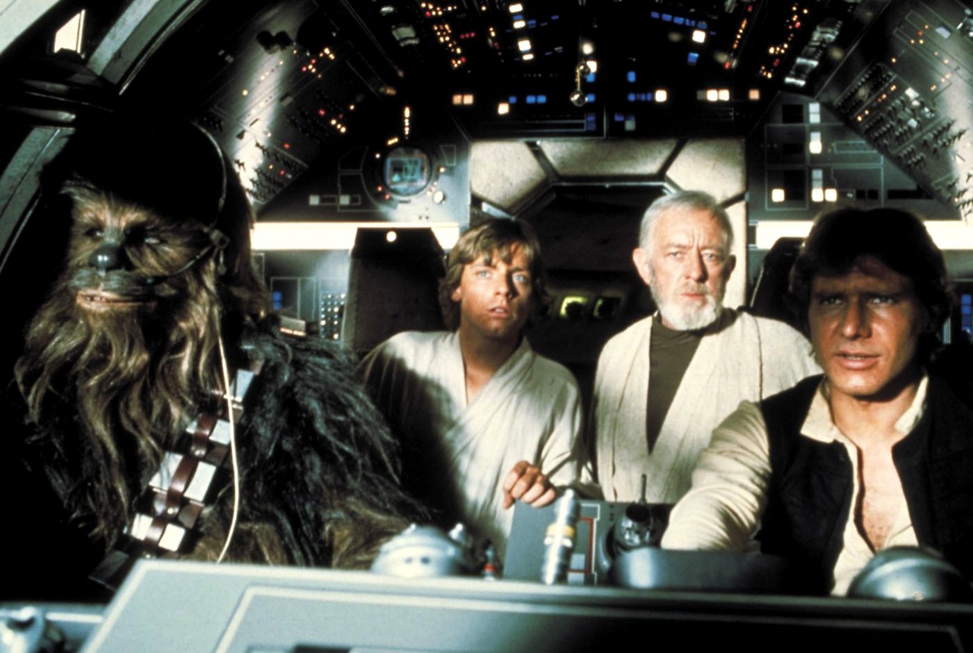 Star Wars Heat Changing Coffee Mug - Rey & Chewie in Millennium Falcon  Cockpit Hyperspace 