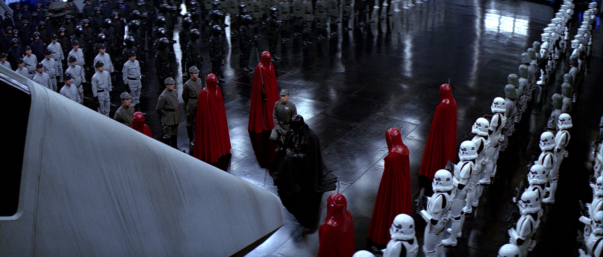 Royal Guards escorted the Emperor to the Death Star II, where their sovereign would ultimately die.