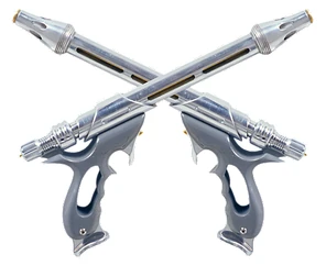 Le due pistole WESTAR-34 di Jango Fett.