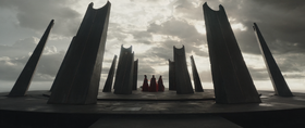Peridean henge