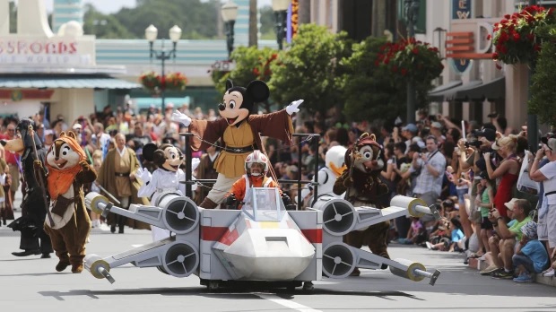 "Jedi Mickey" and other Disney characters lead the Legends of the Force motorcade in 2015