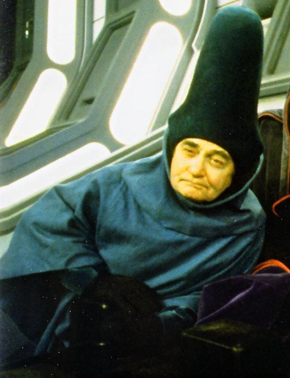 Unidentified Imperial Advisor  (tall hat) appearance in Common Appearance