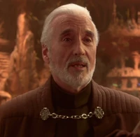 80세의 남성 인간은 흰 머리카락, 주름, 약간 늘어진 피부와 같은 몇 가지 노화 징후를 보인다.