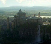 Saché stayed at the Theed Royal Palace with her fellow handmaidens and Amidala