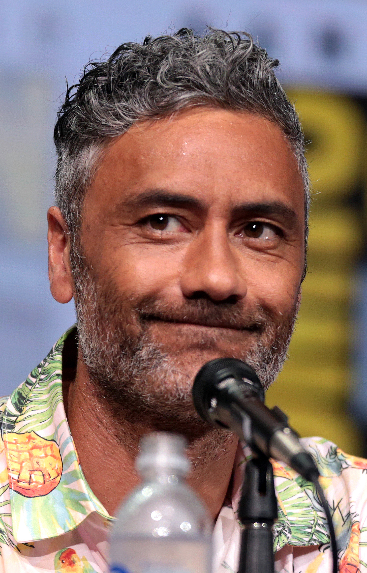 Taika Waititi appearance in Common Appearance