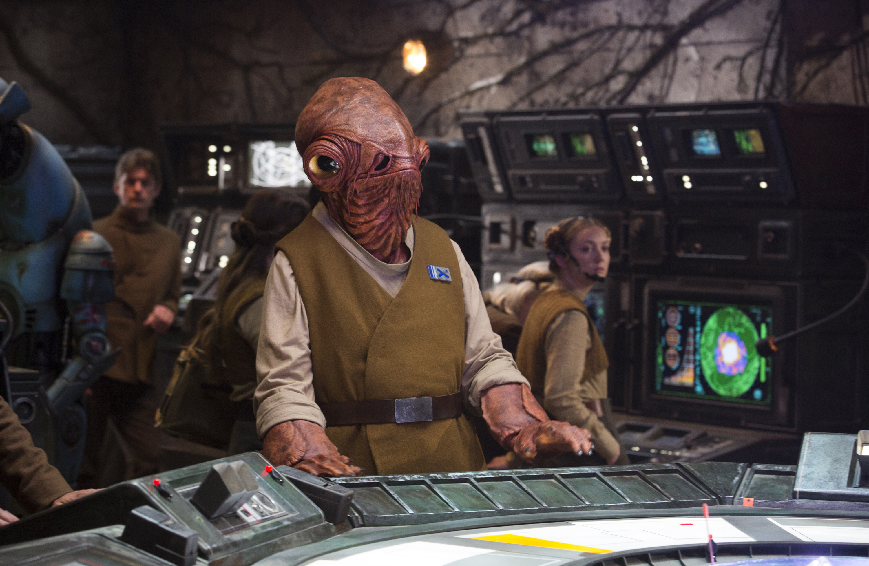 Ackbar in the Resistance base on D'Qar