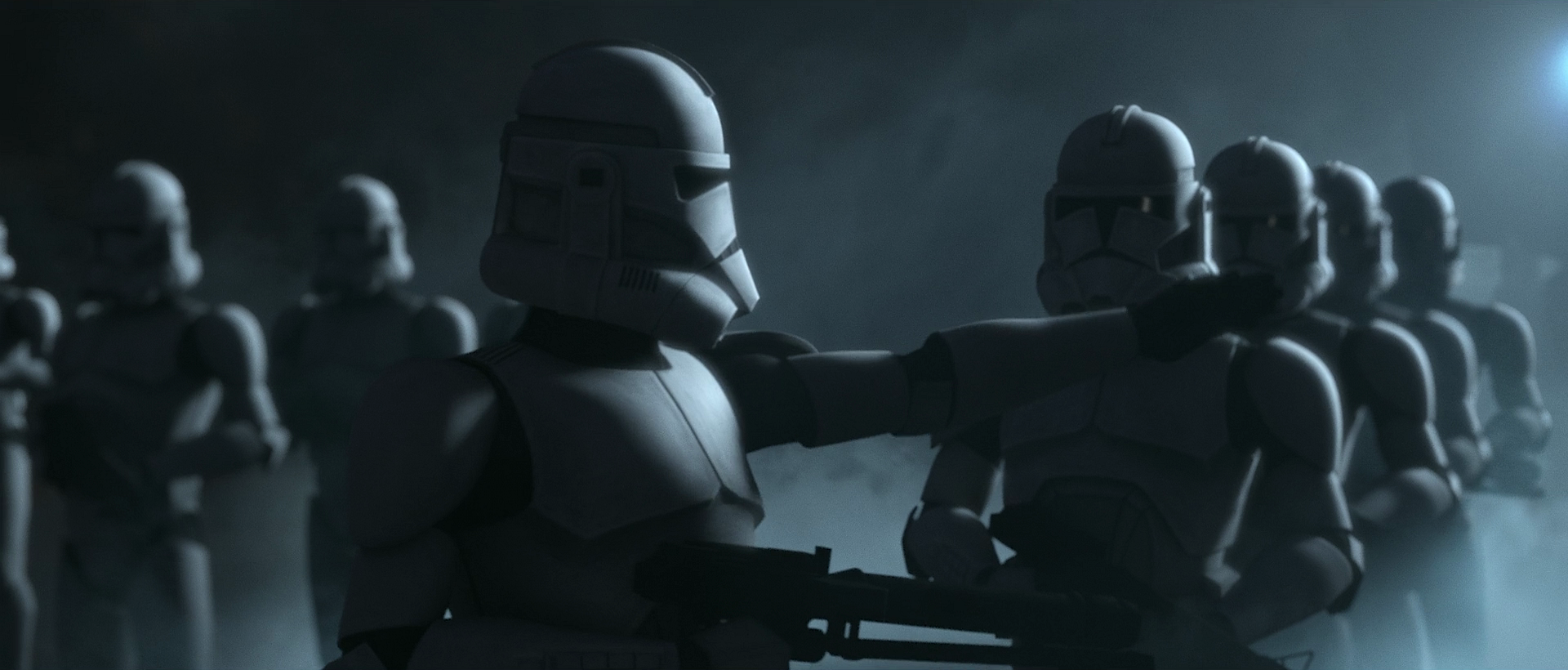 CT-8508 signals his fellow troopers.