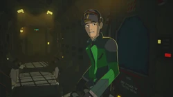 Xiono makes his getaway after helping Synara escape.