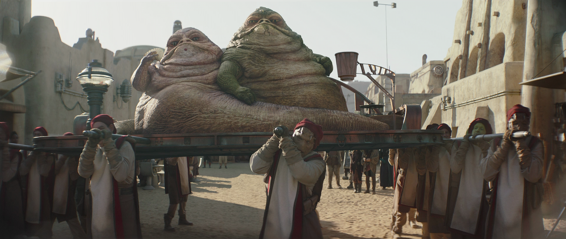 The Hutt brother traveled in comfort on a litter carried by servants.