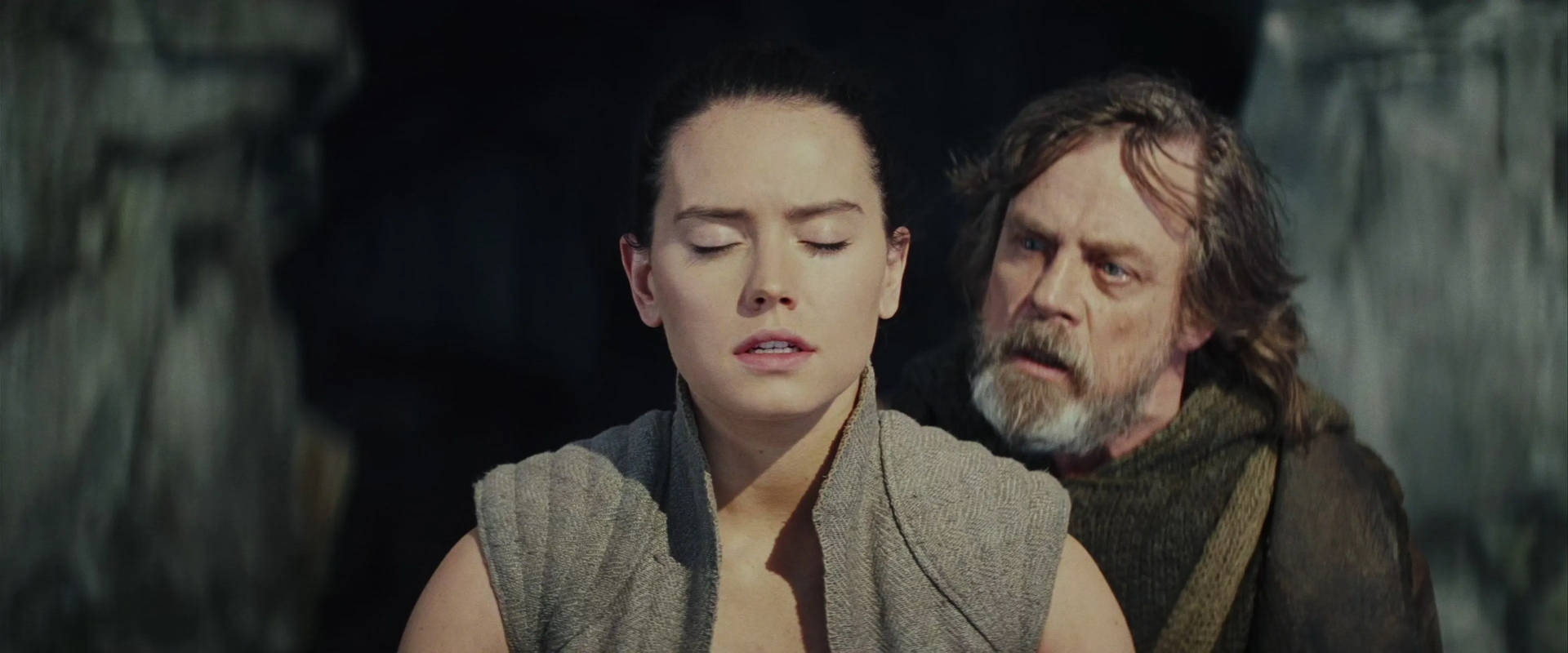 Luke teaching Rey about the nature of the Force