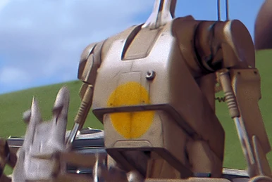 U.K　r2 n3 R2-N3 | Wookieepedia | Fandom