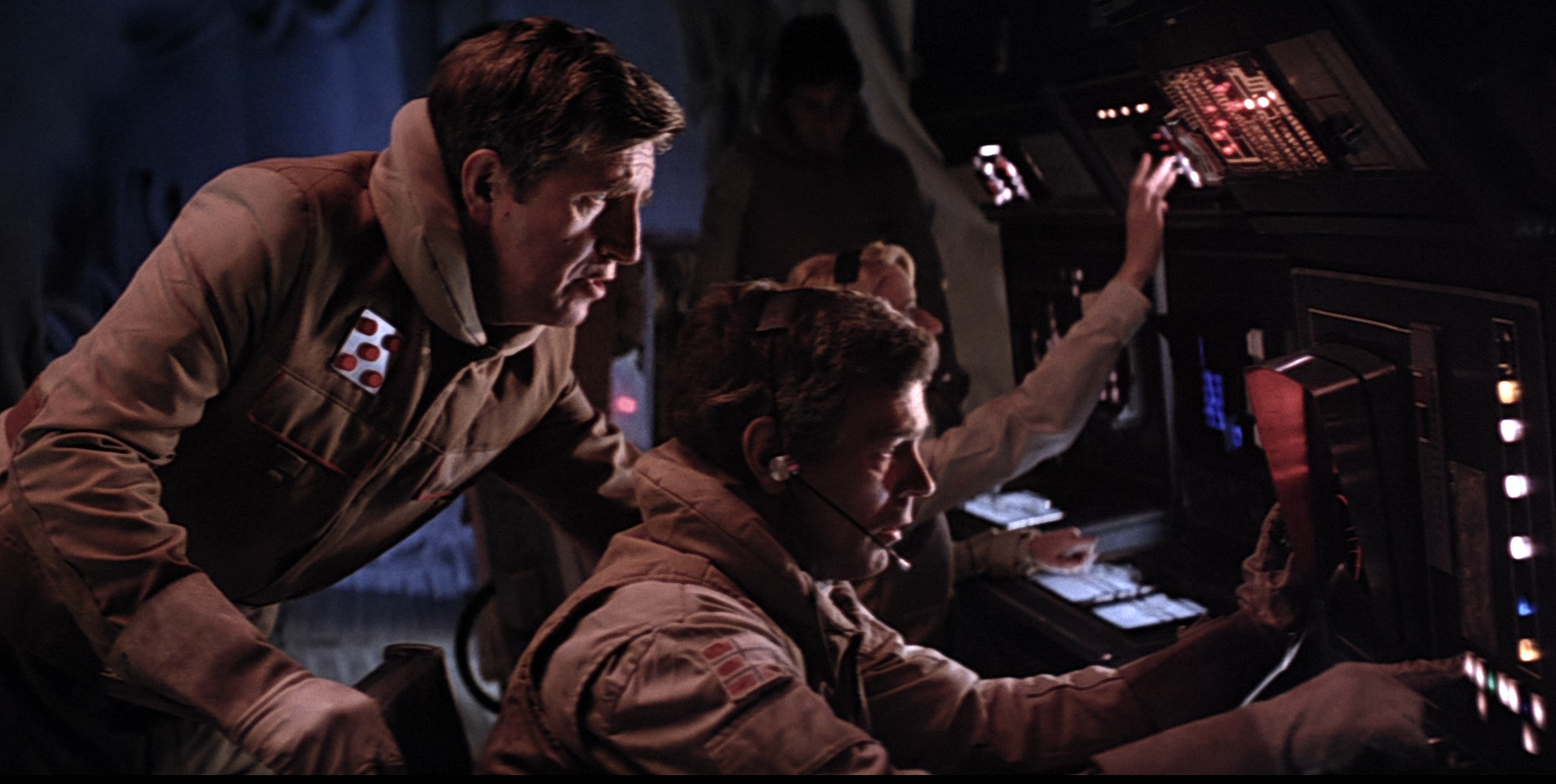 Carlist Rieekan and Romas Navander in Star Wars: Episode V The Empire Strikes Back