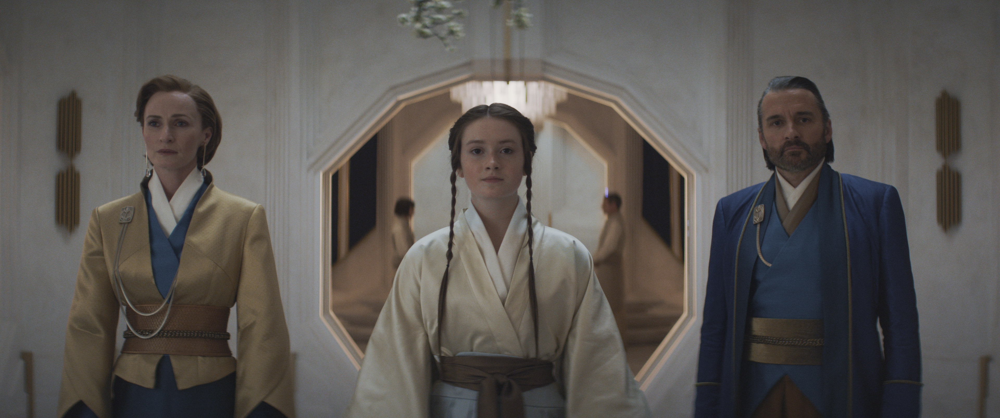 Mothma family appearance in Common Appearance