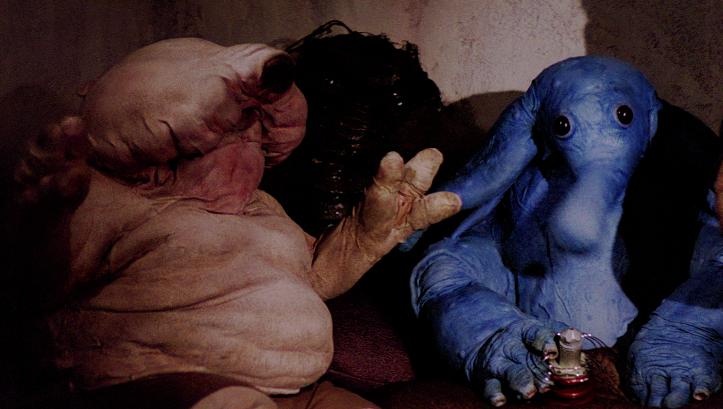 Max Rebo (right) performing for Jabba the Hutt